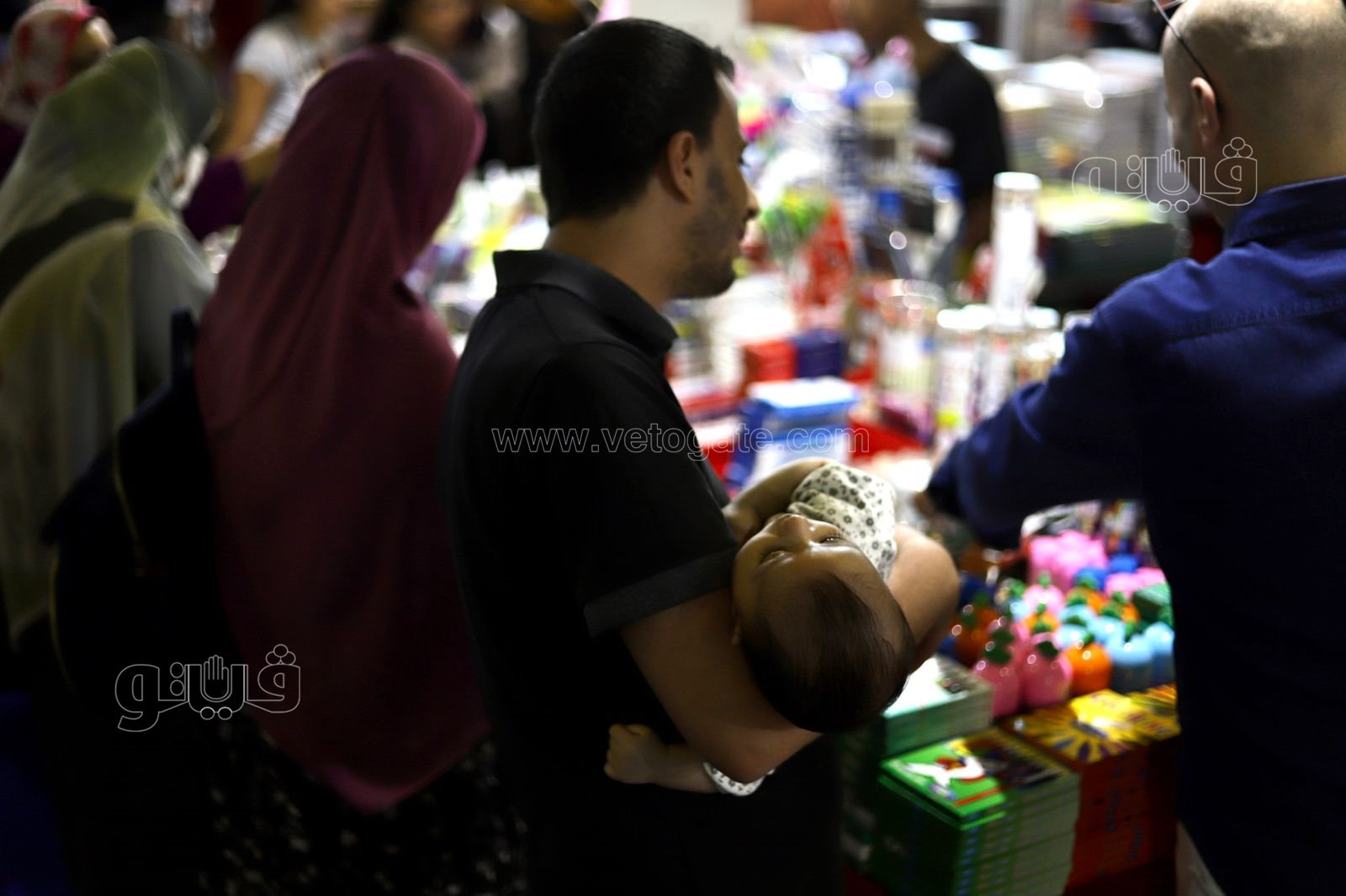 يودعون الإجازة الكبيرة.. رحلة الأبناء والأباء في معرض أهلا مدارس 2022 (1)