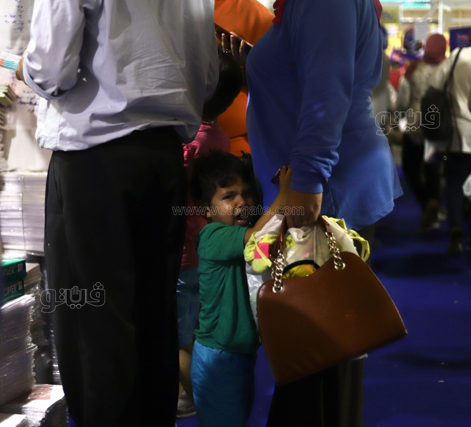 يودعون الإجازة الكبيرة.. رحلة الأبناء والأباء في معرض أهلا مدارس 2022 (34)