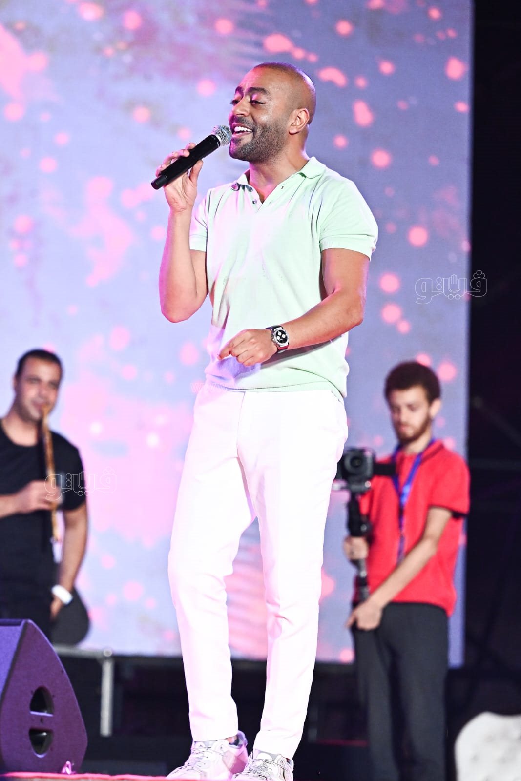  تامر عاشور يتألق في حفل خرجي الخدمة الاجتماعية بالإسكندرية (68)