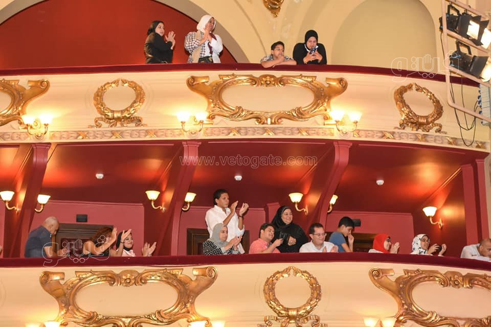  إبداعات سعيد الأرتيست تبهر جمهور أوبرا الإسكندرية (2)