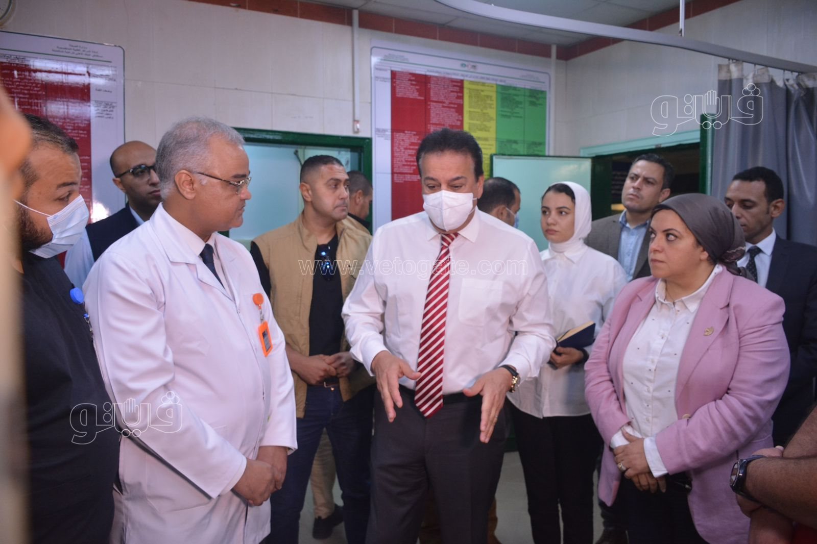 وزير الصحة يبدأ جولته التفقدية بمستشفى البنك الأهلي  (4)