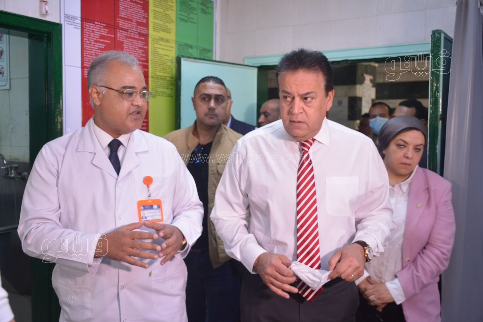 وزير الصحة يبدأ جولته التفقدية بمستشفى البنك الأهلي  (6)