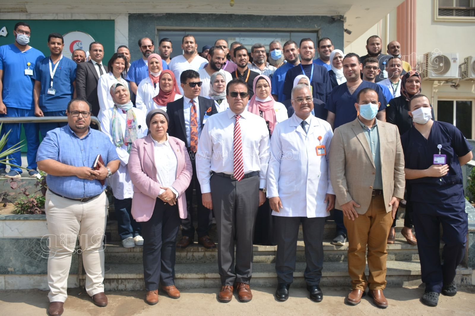 وزير الصحة يبدأ جولته التفقدية بمستشفى البنك الأهلي  (31)