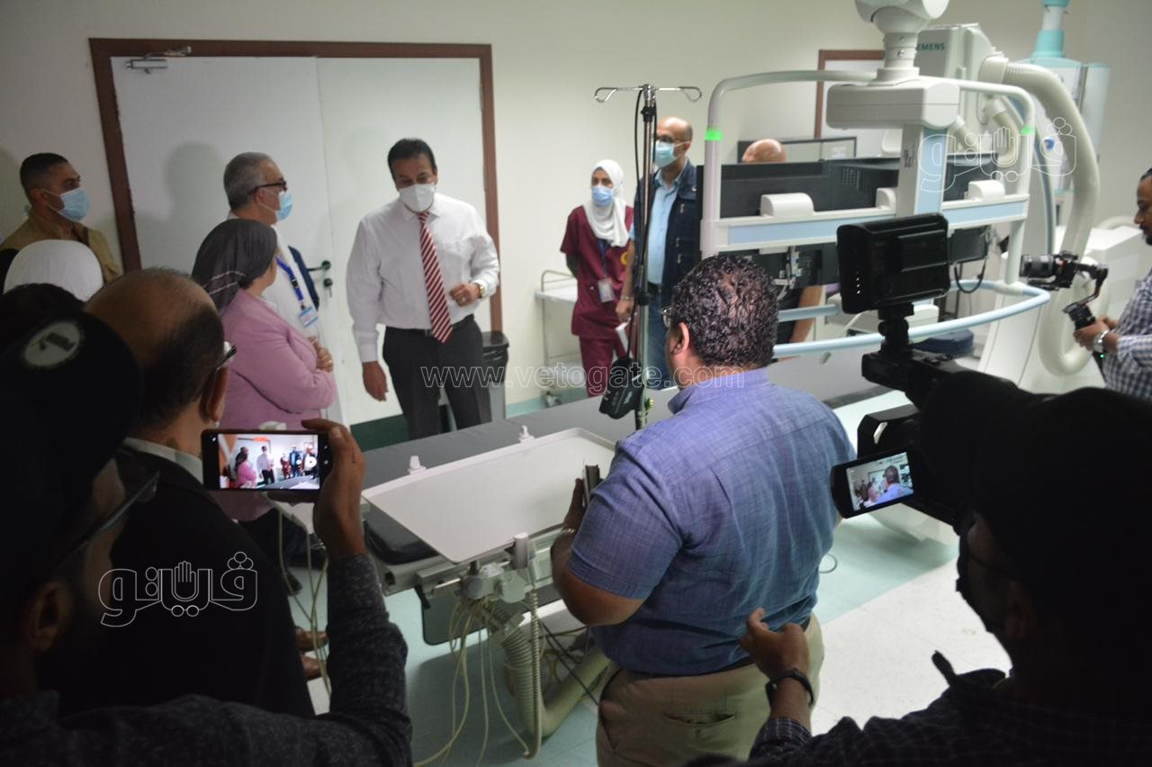 جولة تفقدية لوزير الصحة في مستشفى الهرم (7)
