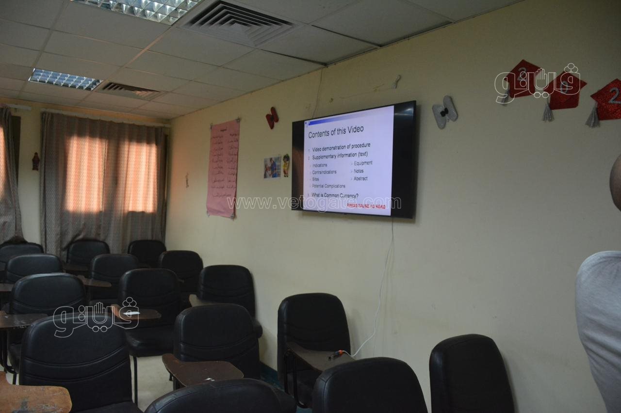 وزير الصحة يتفقد مستشفى الهرم التخصصي.. ويوجه بتطوير معامل مدارس التمريض (19)