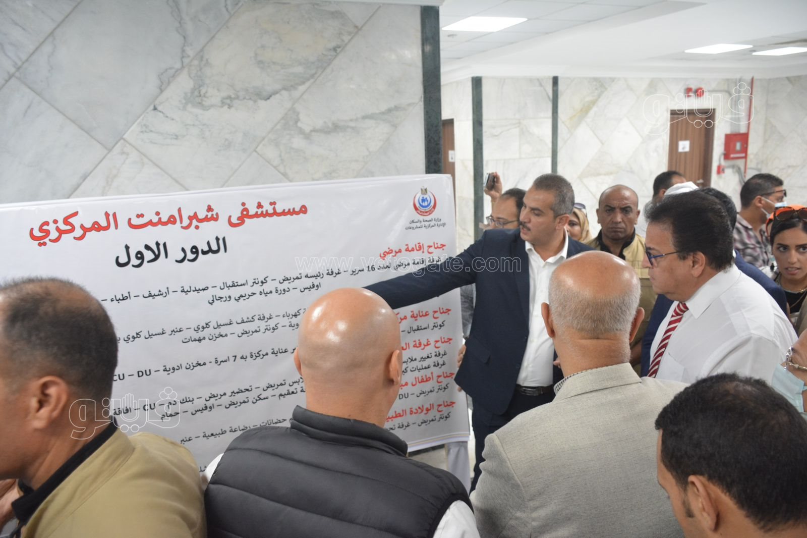 وزير الصحة في جولة تفقدية بمستشفى شبرامنت المركزي (37)