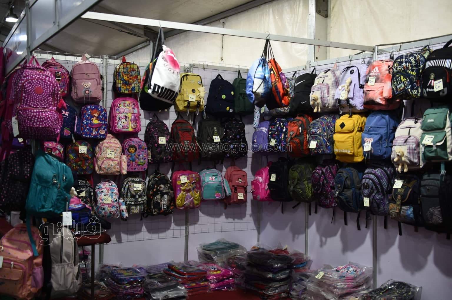 أسعار الشنط والمستلزمات المدرسية في معرض أهلا مدارس فيصل (19)