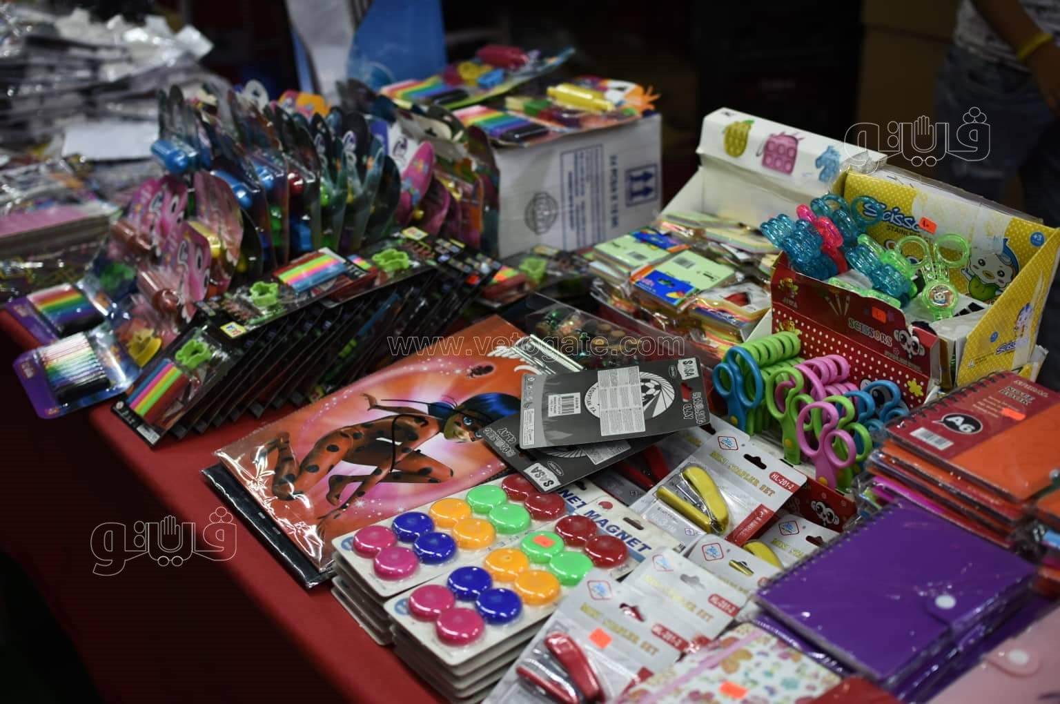 أسعار الشنط والمستلزمات المدرسية في معرض أهلا مدارس فيصل (25)