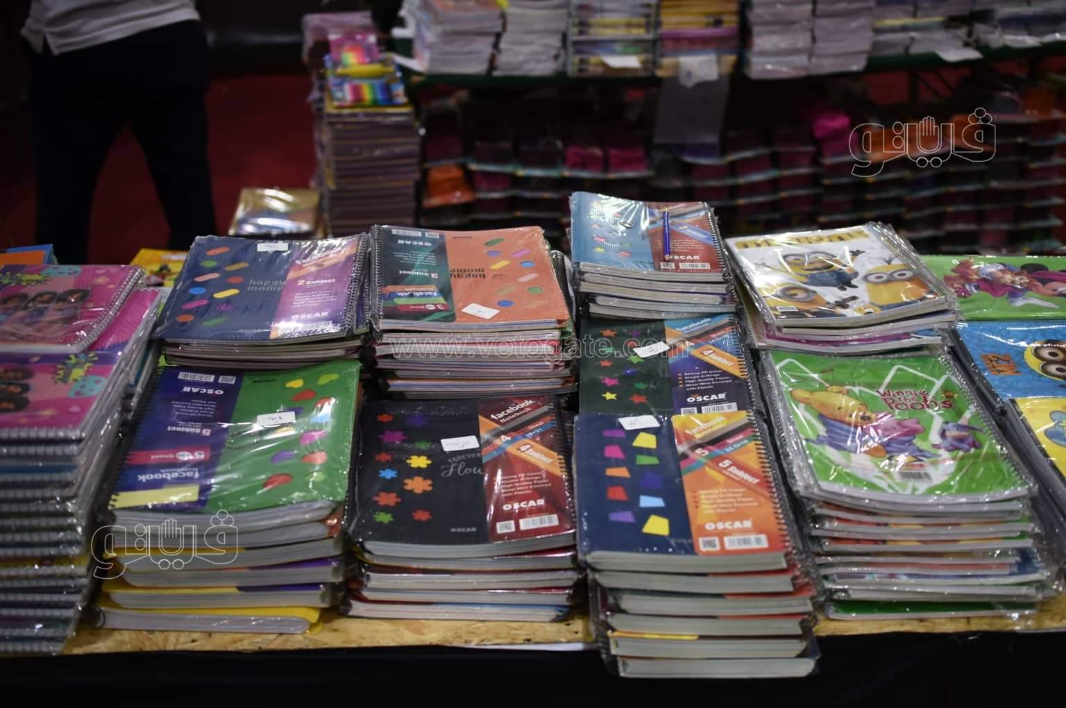 أسعار الشنط والمستلزمات المدرسية في معرض أهلا مدارس فيصل (41)