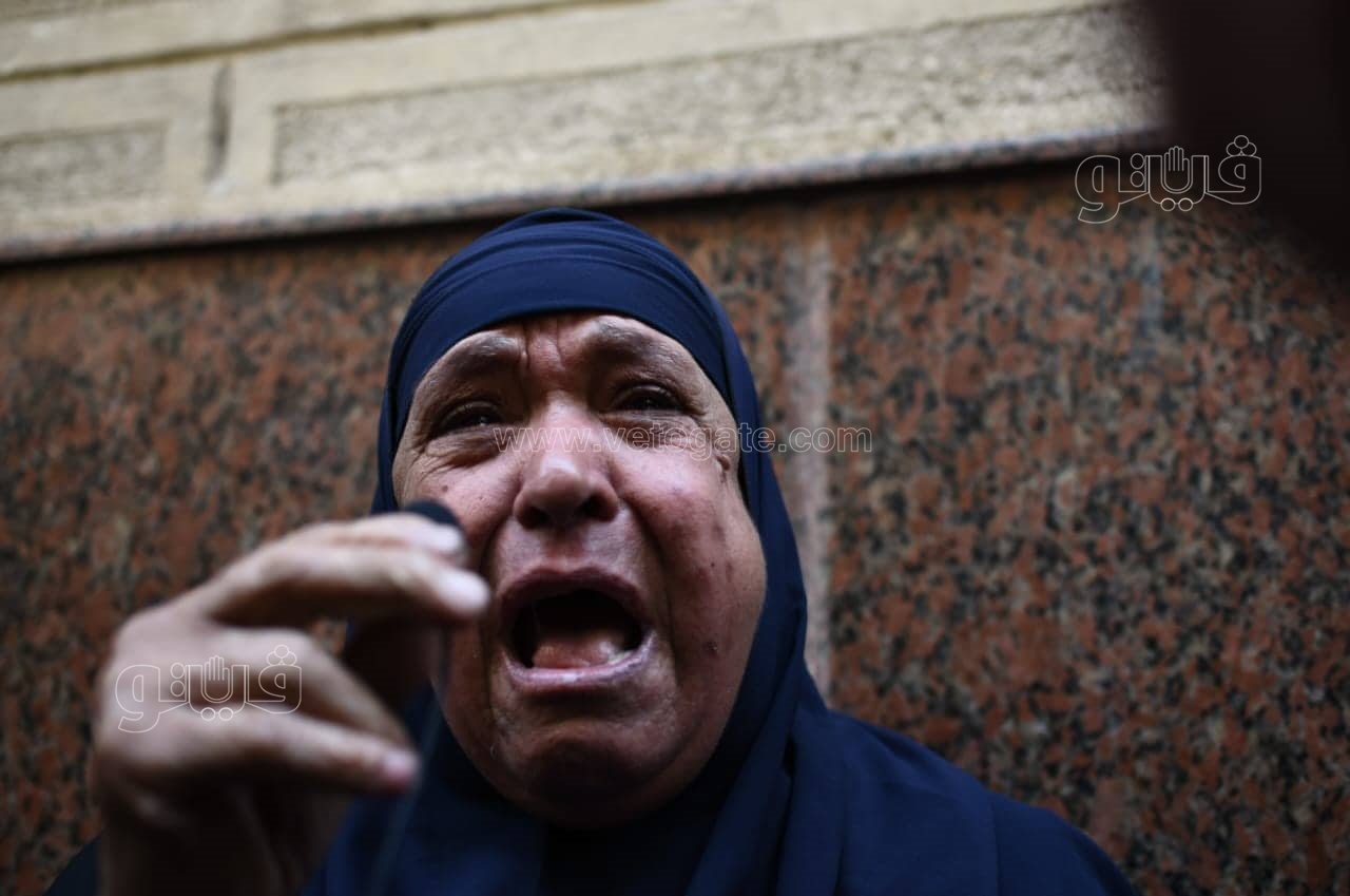 دموع الفرح بالقصاص.. رد فعل جدة شيماء جمال بعد الحكم بالإعدام على المتهمين (15)