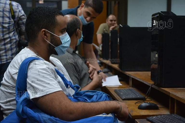 تسجيل رغبات المرحلة الأولى لتنسيق الجامعات بـ هندسة عين شمس (3)