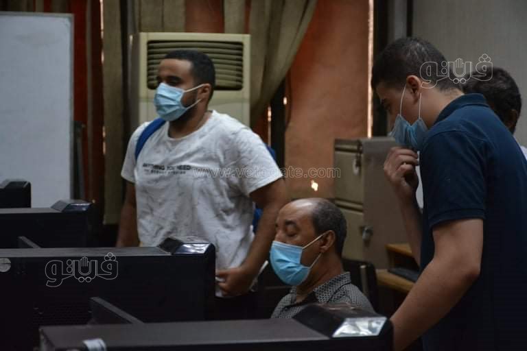 تسجيل رغبات المرحلة الأولى لتنسيق الجامعات بـ هندسة عين شمس (12)