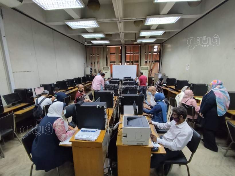 إقبال متوسط على معامل تنسيق جامعة القاهرة في اليوم الثاني للمرحلة الأولى (7)