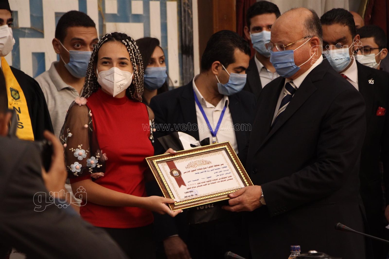 الرابعة مكرر بأوائل الثانوية العامة أتمنى أن أكون سفيرة مصر بفرنسا (3)