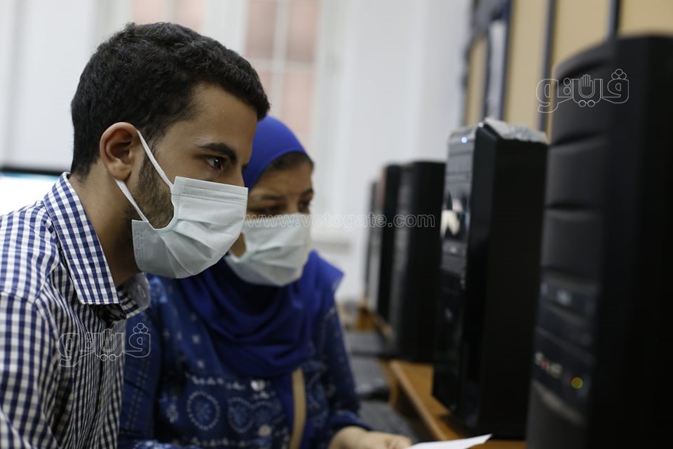 إقبال على معامل زراعة القاهرة لتسجيل رغبات تنسيق المرحلة الأولى (1)