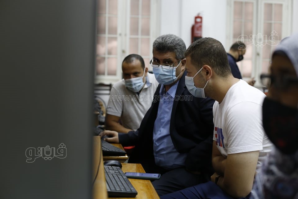 إقبال على معامل زراعة القاهرة لتسجيل رغبات تنسيق المرحلة الأولى (3)