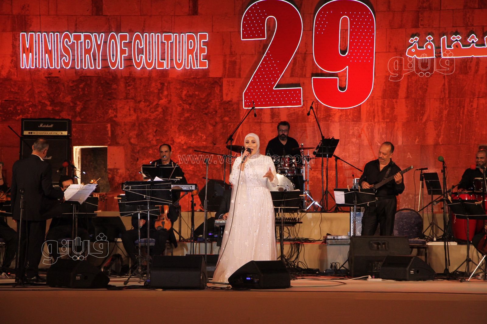 نداء شرارة 15