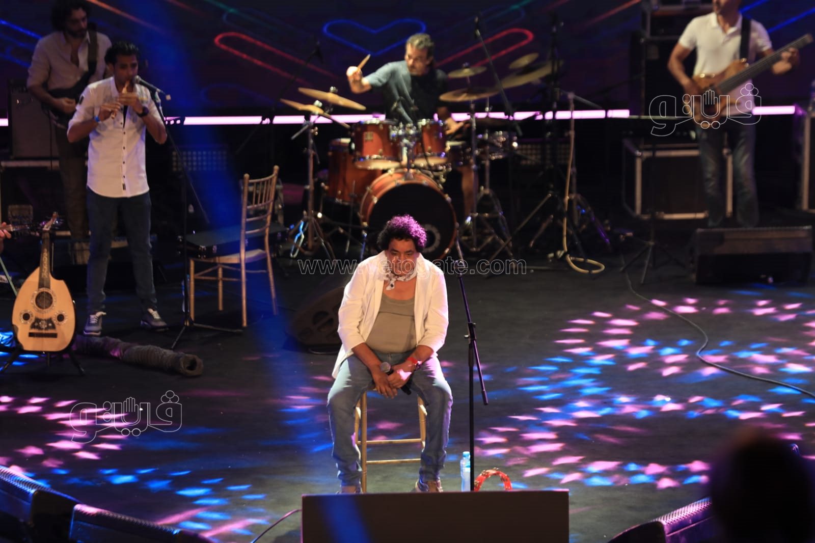 محمد منير يتألق فى حفل المسرح الرومانى (8)