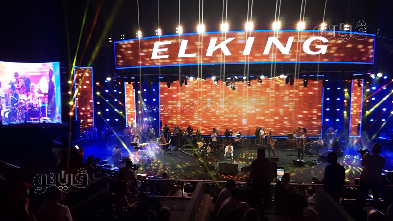 محمد منير يتألق فى حفل المسرح الرومانى (18)