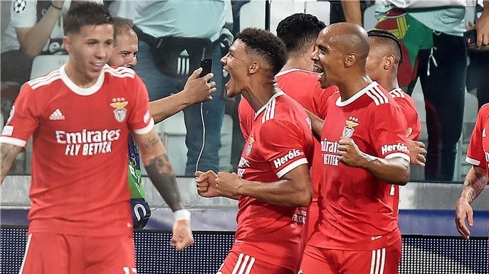 بنفيكا البرتغالي، فيتو