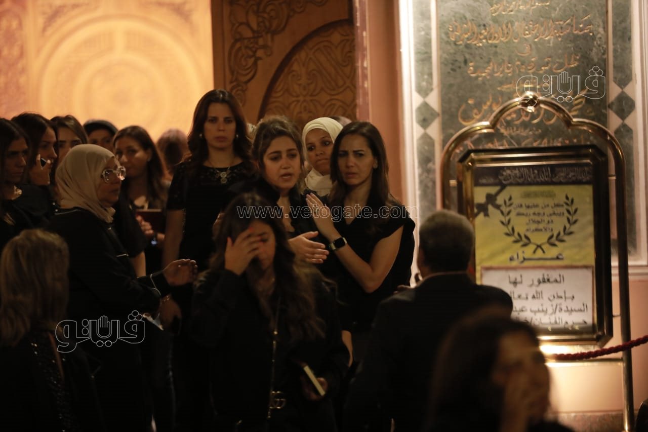 عزاء زوجة خالد زكي (1)