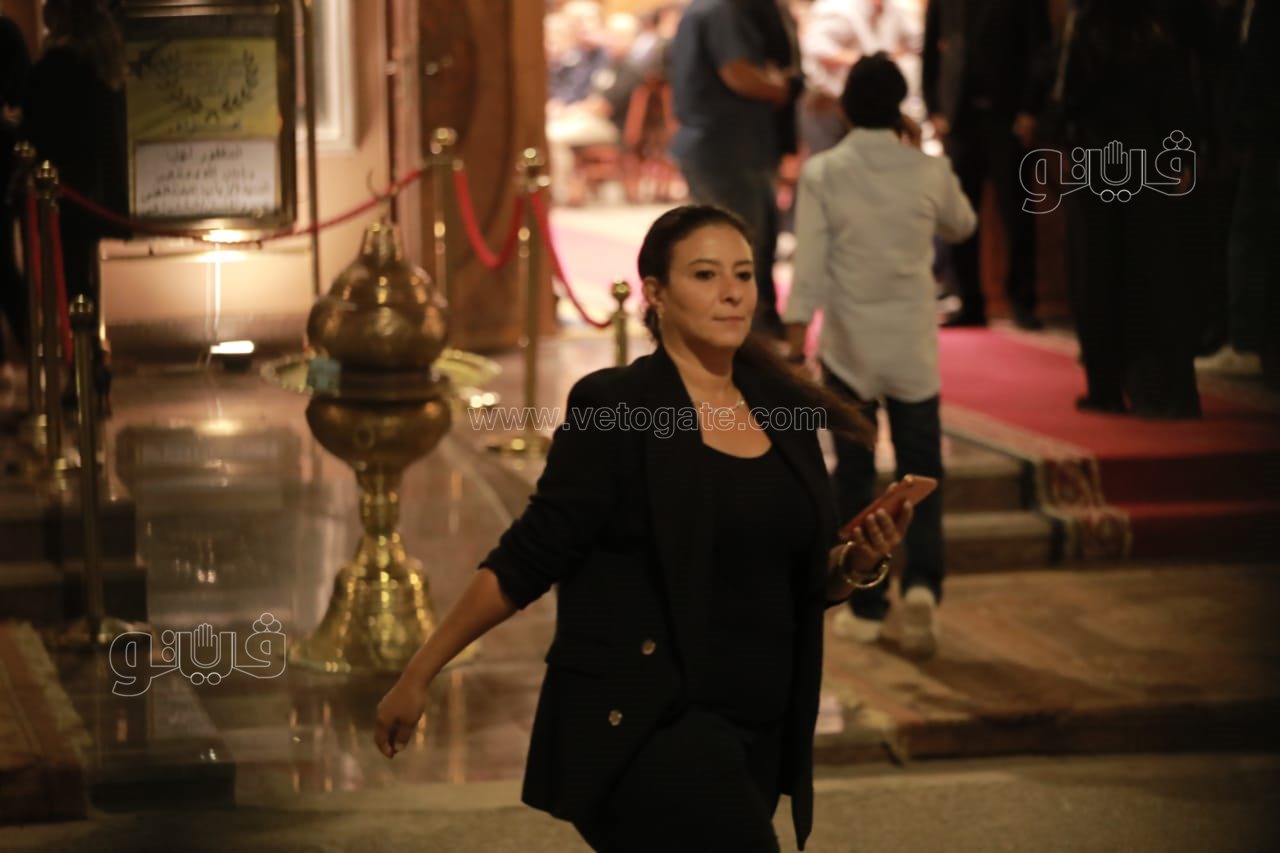 عزاء زوجة خالد زكي (20)