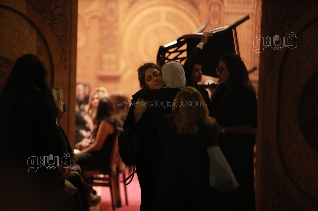 عزاء زوجة خالد زكي (26)