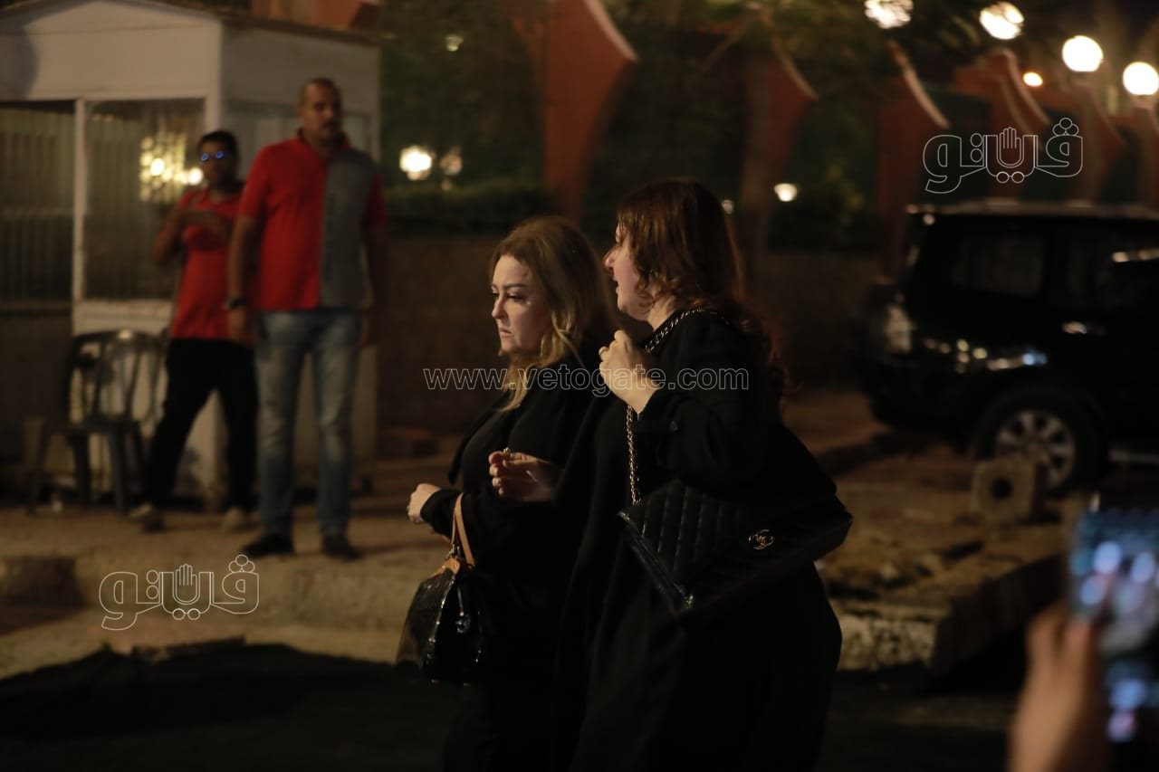 عزاء زوجة خالد زكي (41)