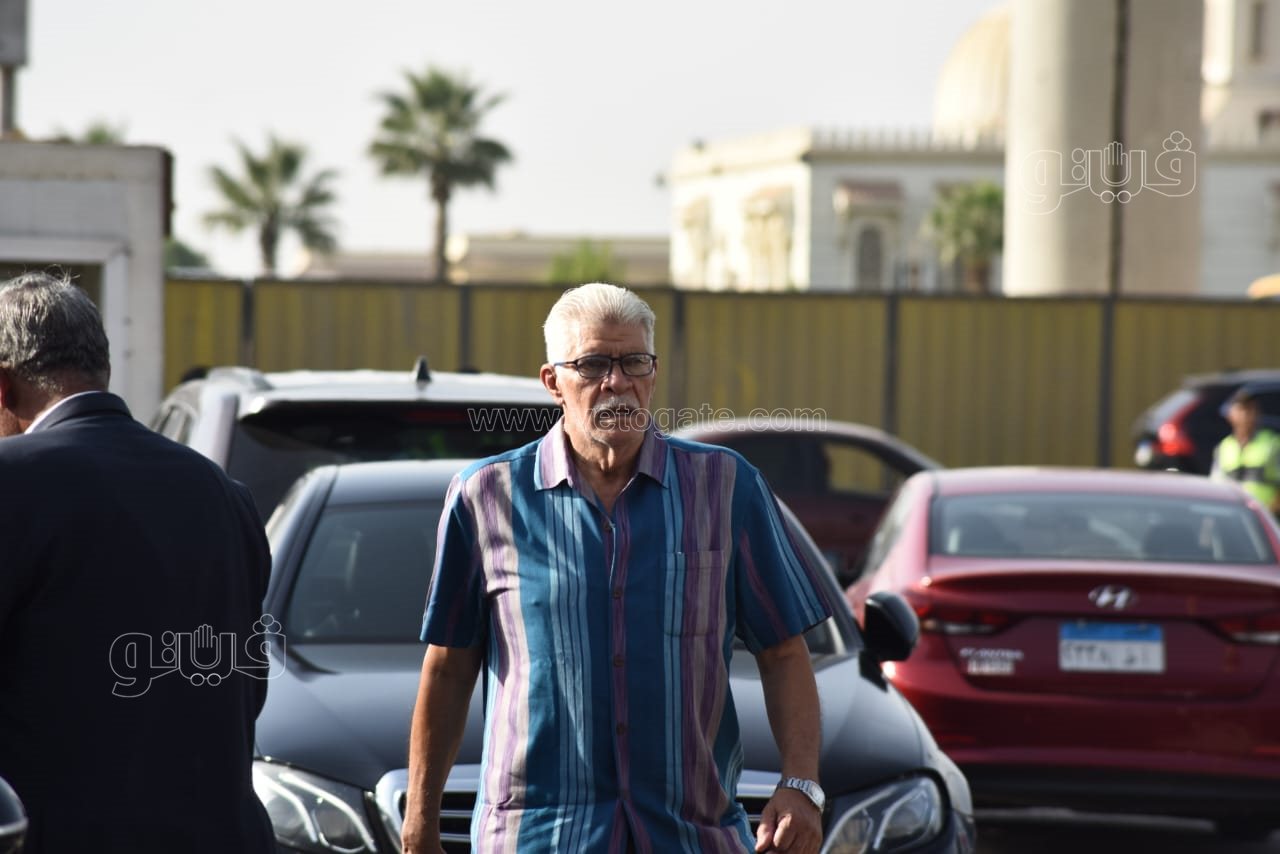 b12e0542-83e3-4e18-80c6-7837b522fca7