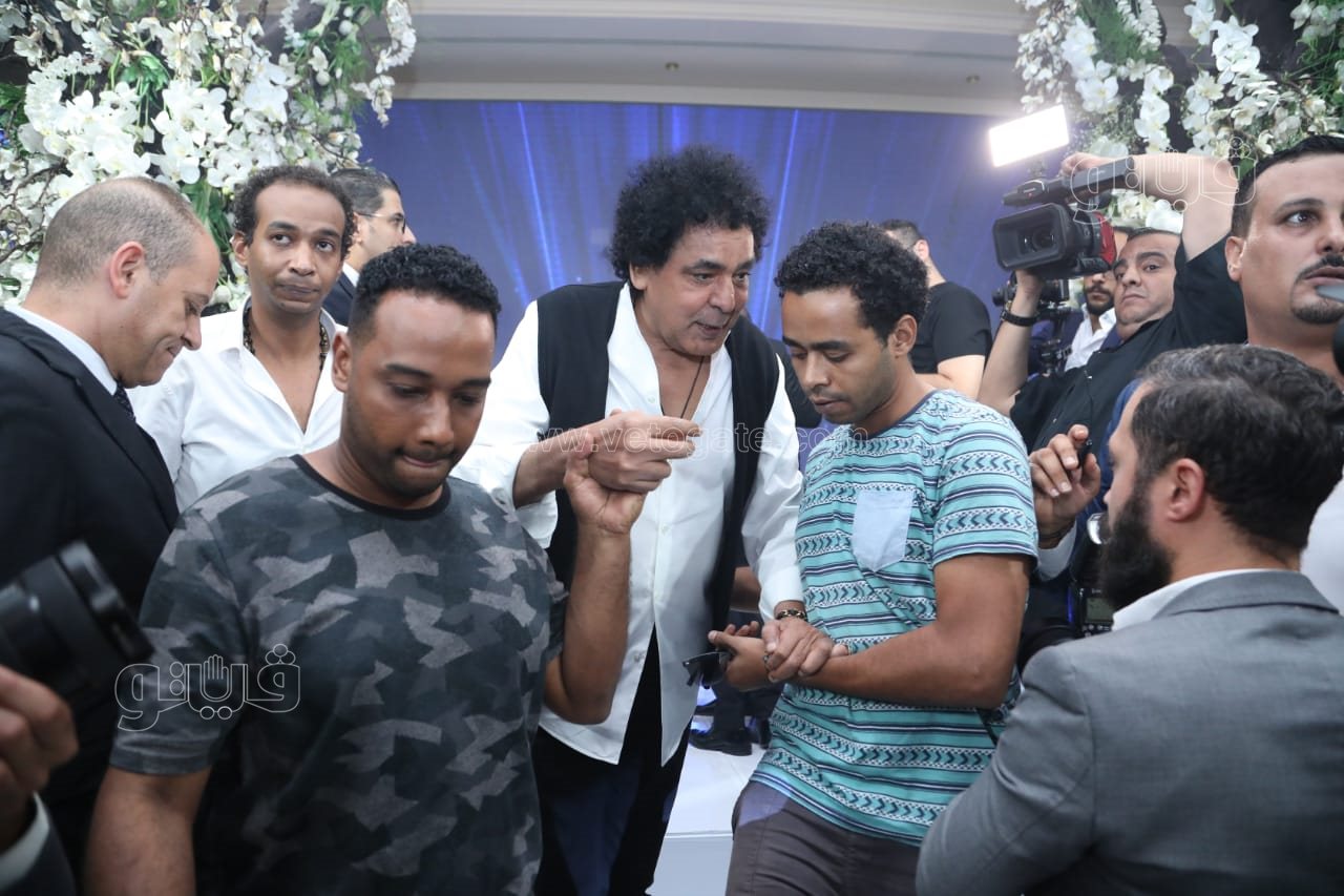 الكينج ونجوم الفن والإعلام يحتفلون بزفاف سالي عبد السلام ومؤمن الباز (20)