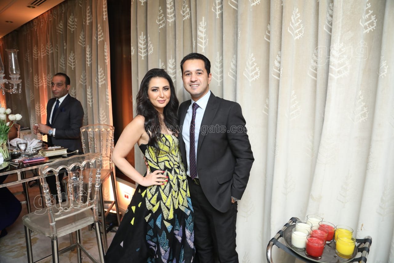 الكينج ونجوم الفن والإعلام يحتفلون بزفاف سالي عبد السلام ومؤمن الباز (37)