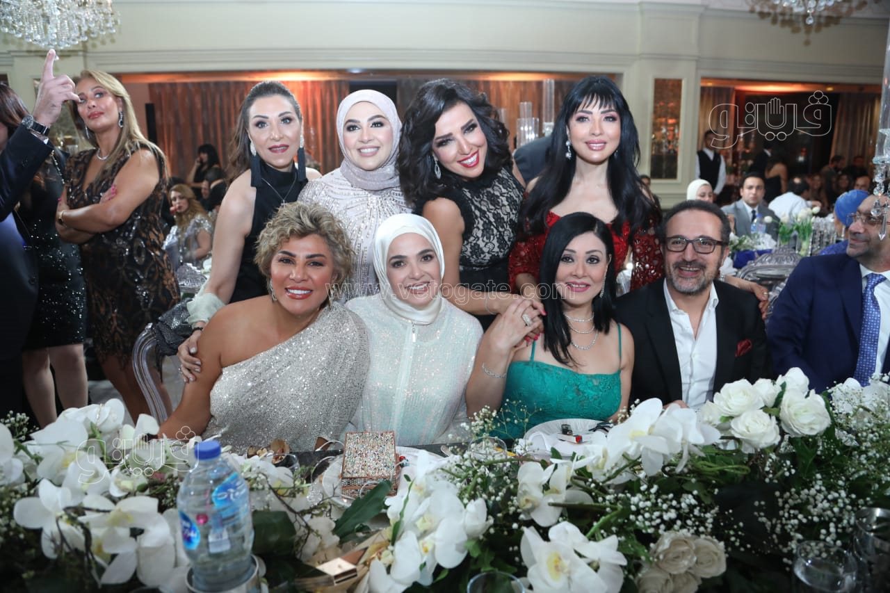 الكينج ونجوم الفن والإعلام يحتفلون بزفاف سالي عبد السلام ومؤمن الباز (46)