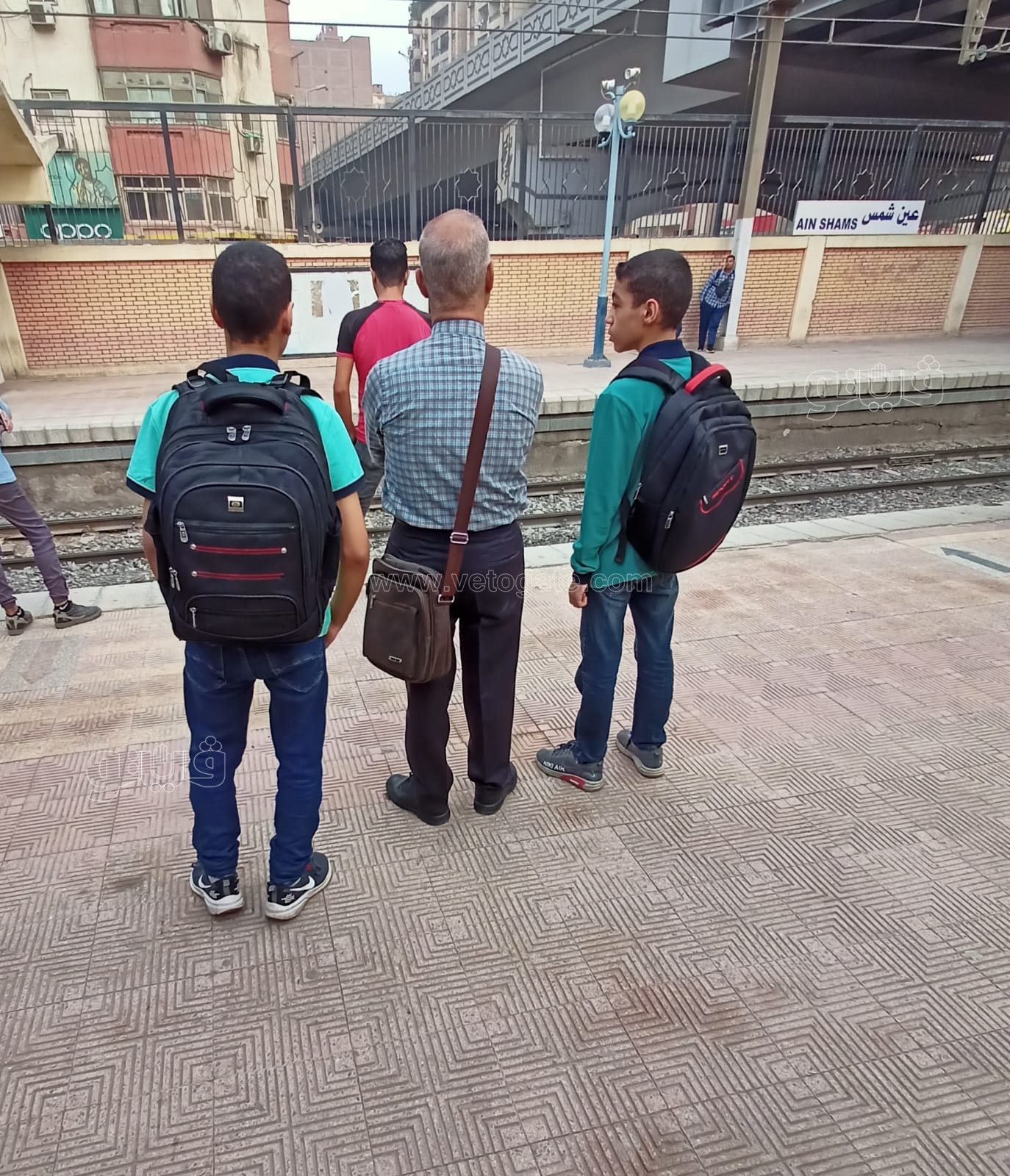  زحام في مترو الأنفاق (7)