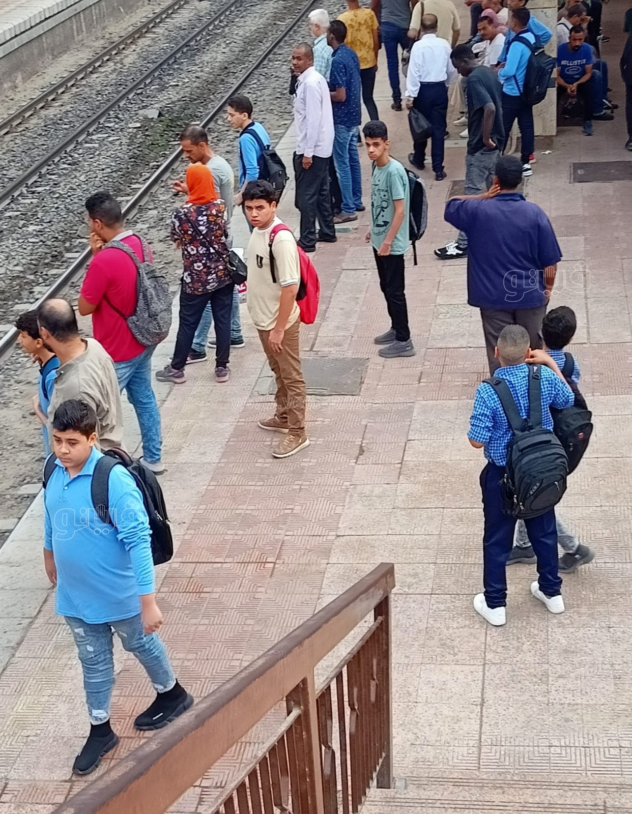  زحام في مترو الأنفاق (3)