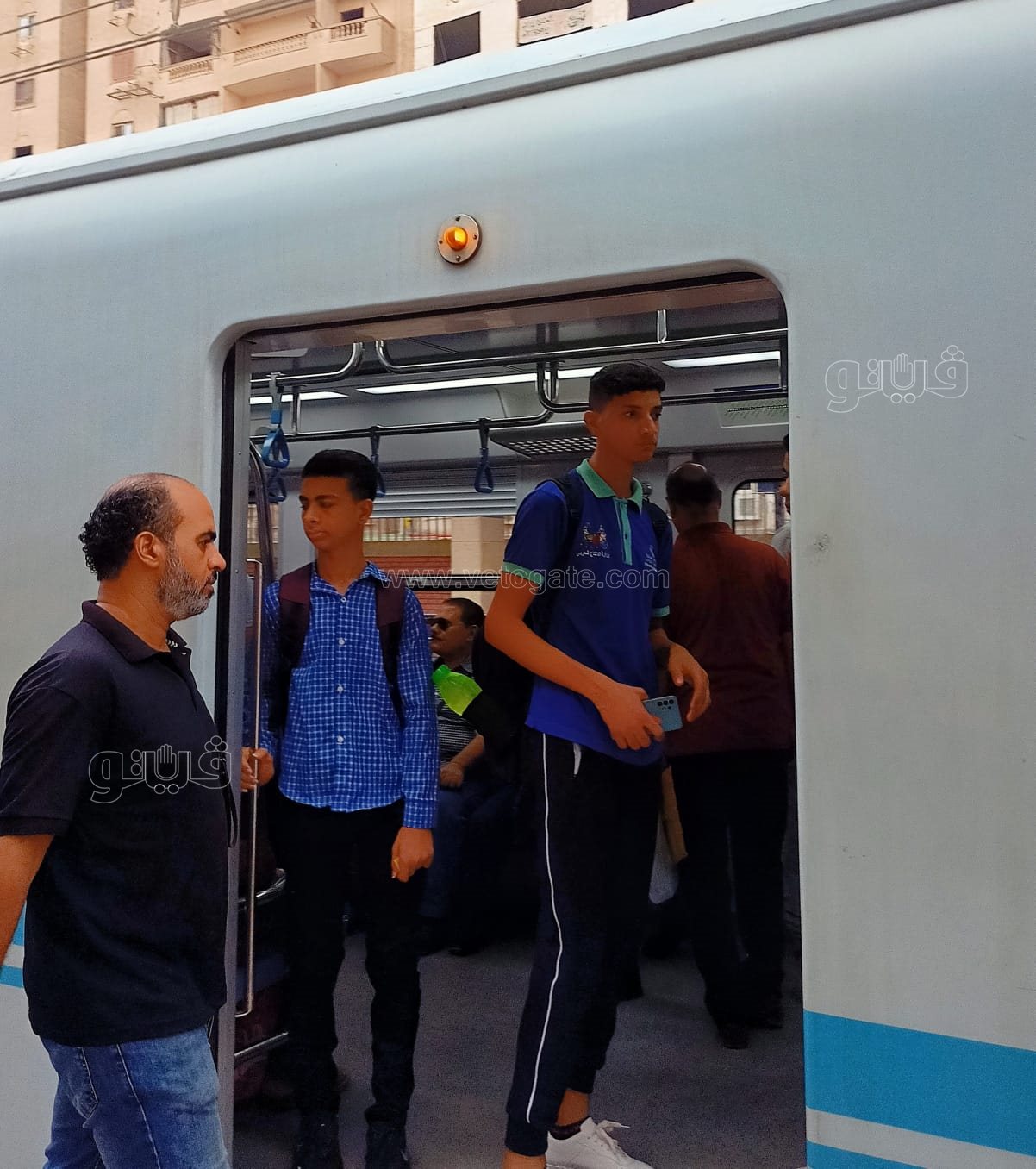  زحام في مترو الأنفاق (4)