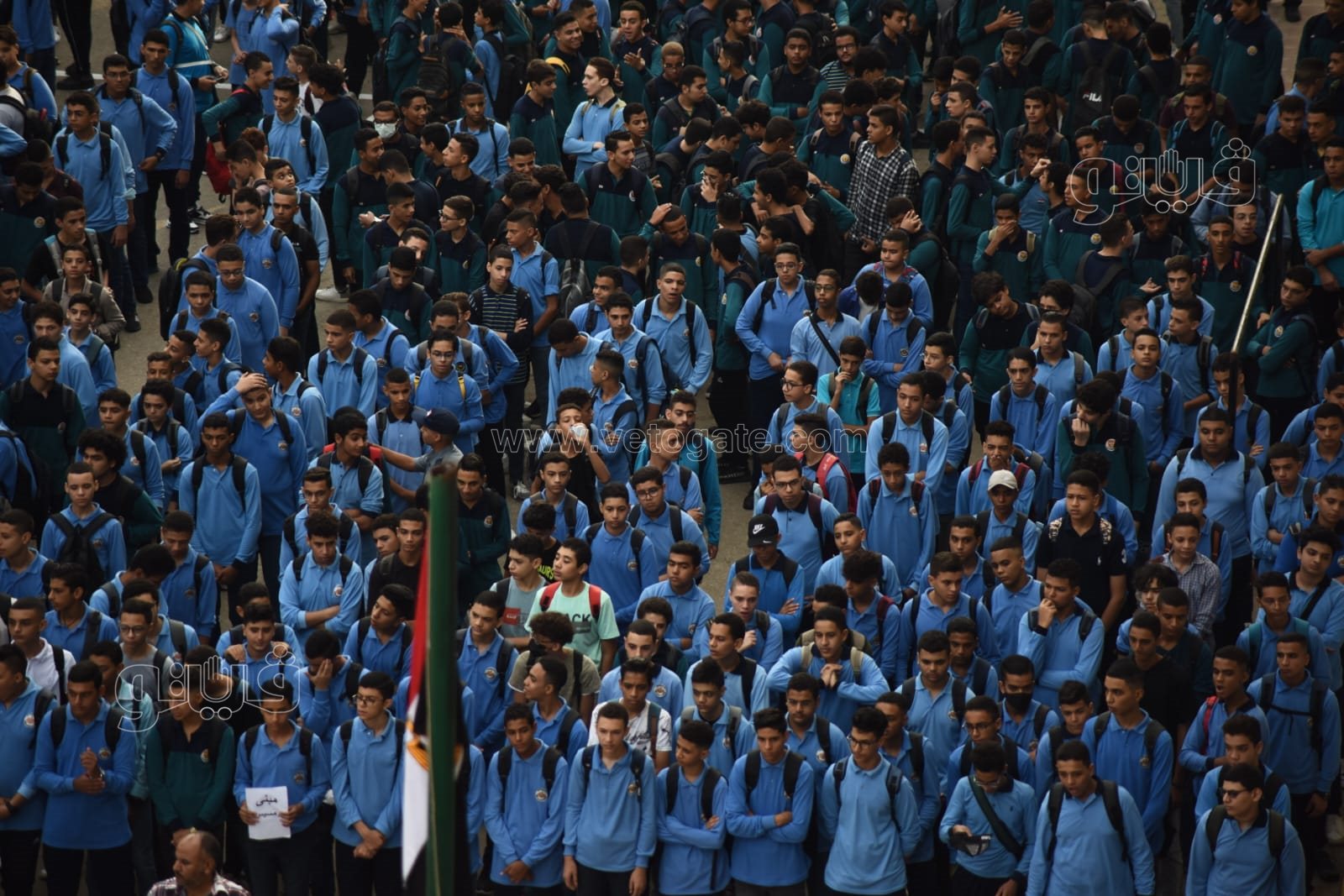 همة ونشاط.. طلاب مدرسية السعيدية يؤدون التمارين الرياضية بطابور الصباح (18)