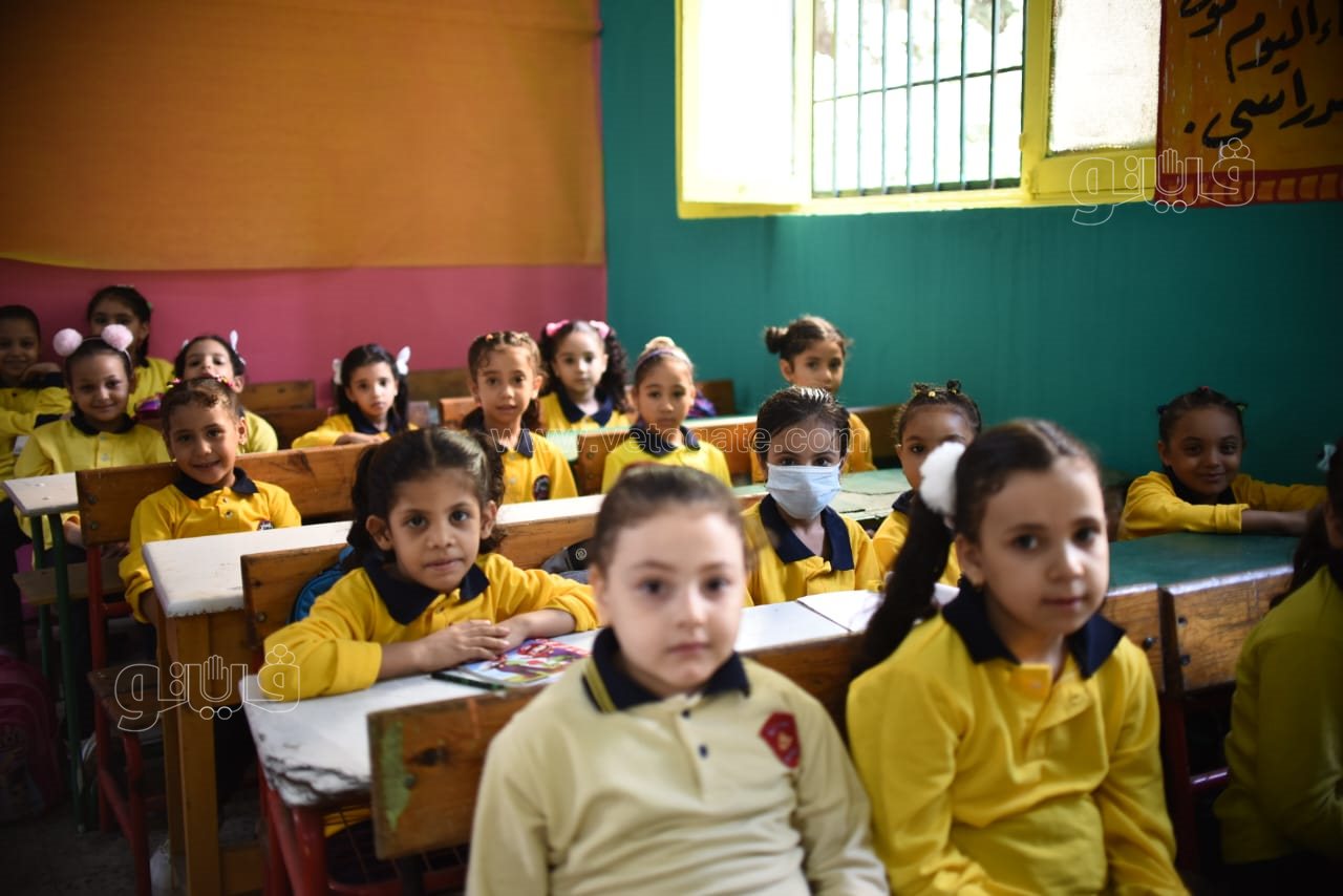 جرس الحصة ضرب.. انتظام الدراسة في مدارس الجيزة (16)