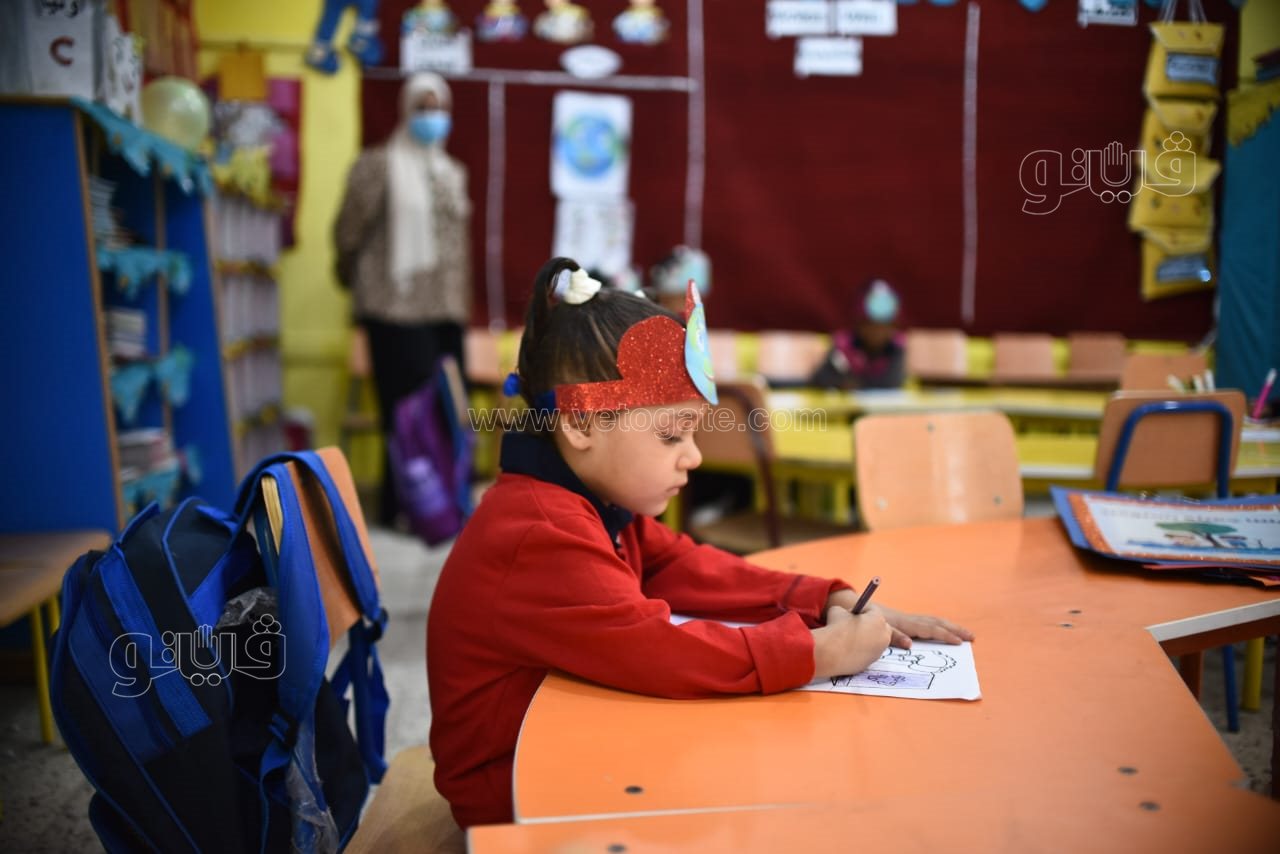 جرس الحصة ضرب.. انتظام الدراسة في مدارس الجيزة (21)