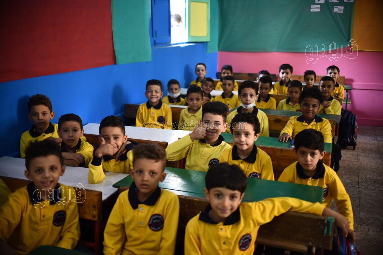 جرس الحصة ضرب.. انتظام الدراسة في مدارس الجيزة (24)