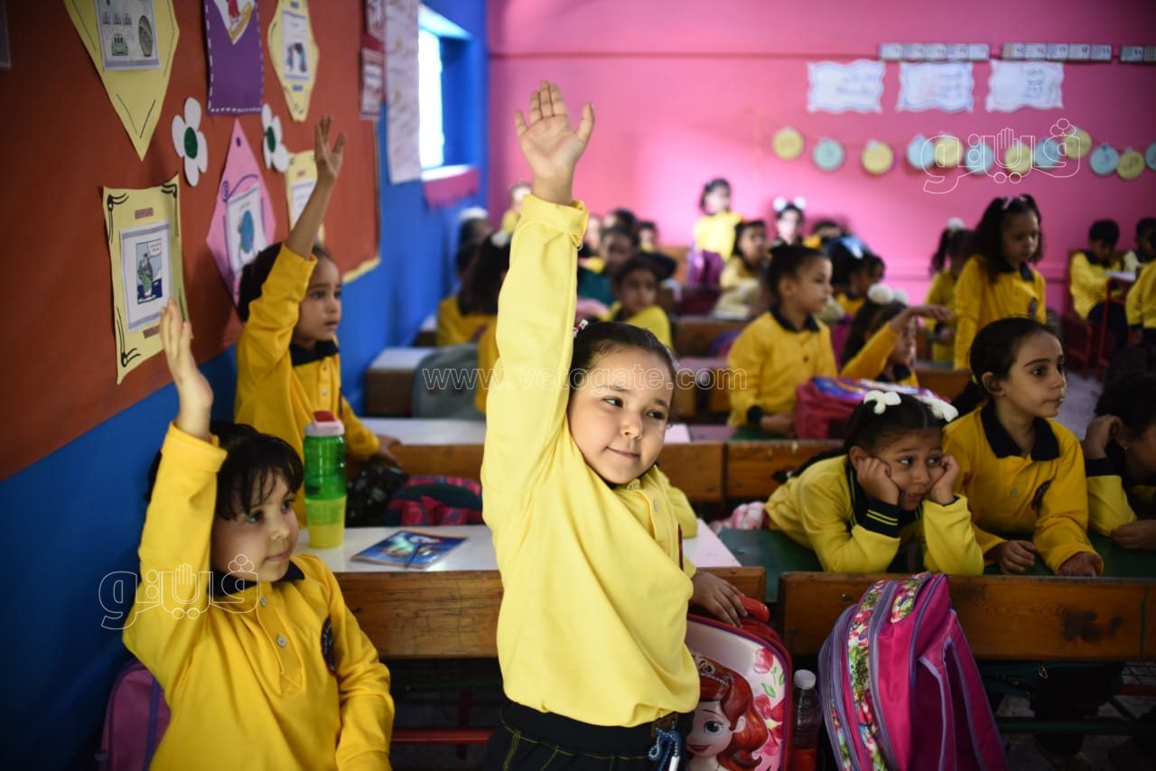 جرس الحصة ضرب.. انتظام الدراسة في مدارس الجيزة (35)