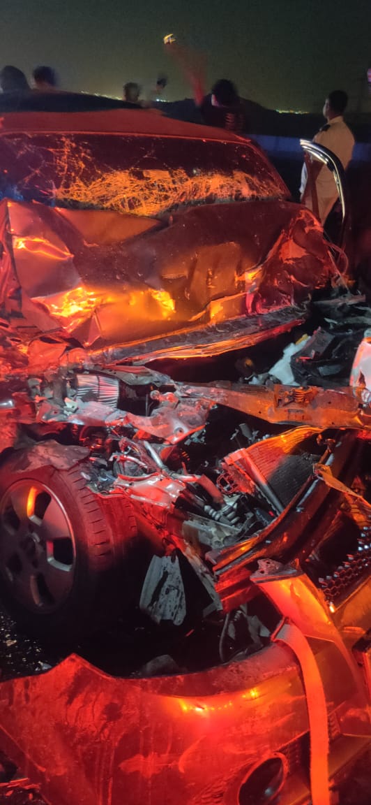 E99771F6-8ACF-4448-929D-FBFB4273D9AE