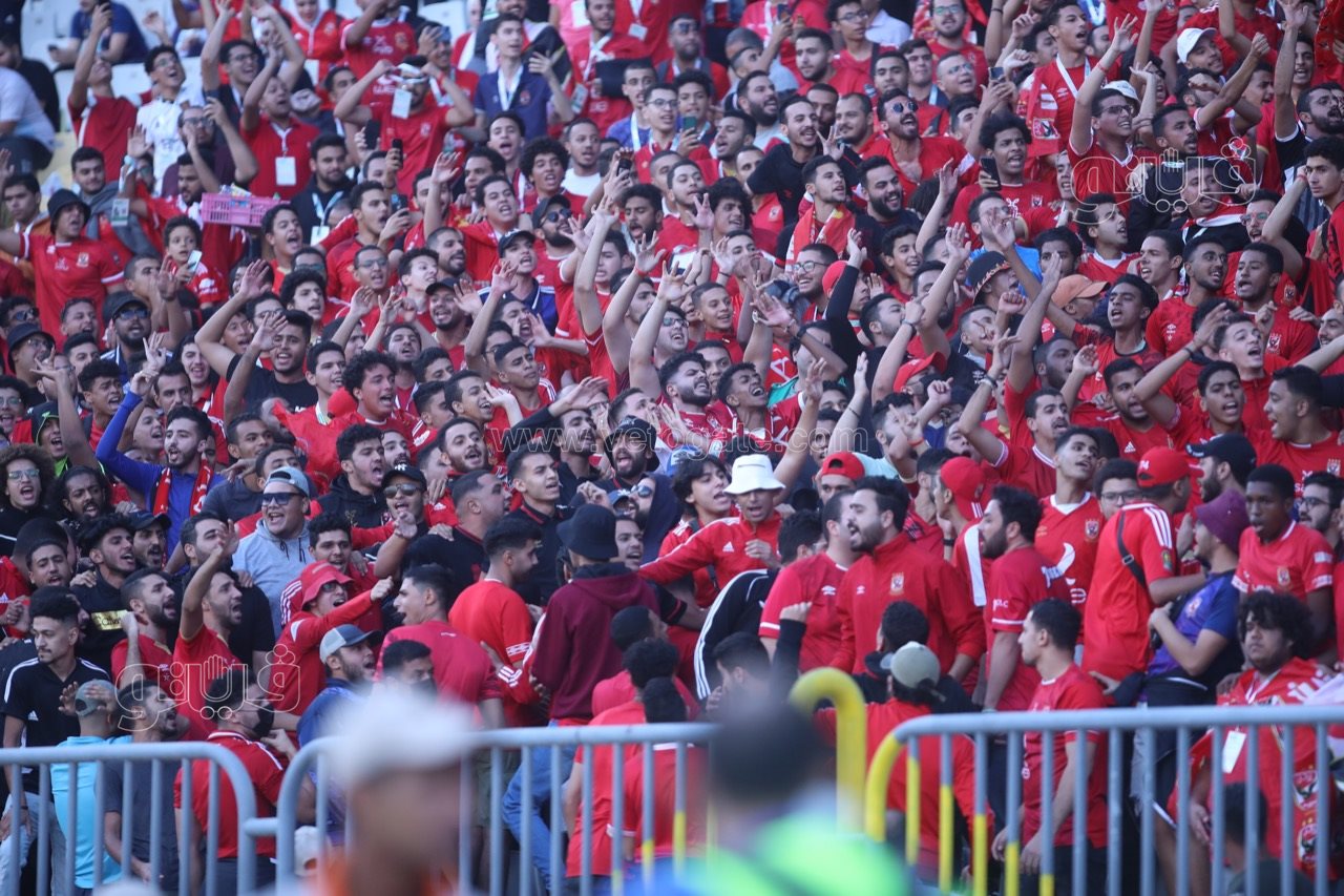 جماهير الاهلي والاسماعيلي (25)