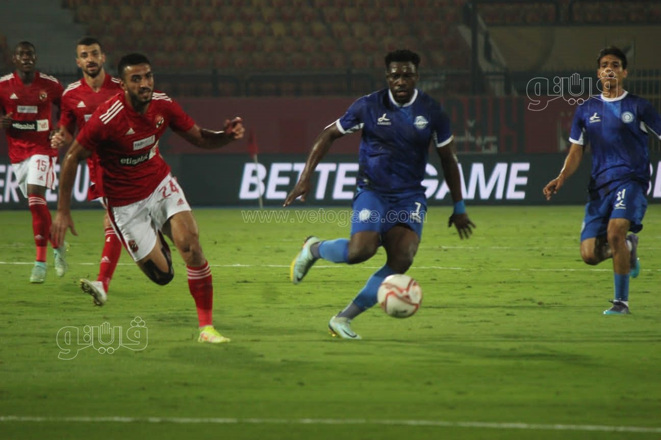 الأهلى وأسوان (12)