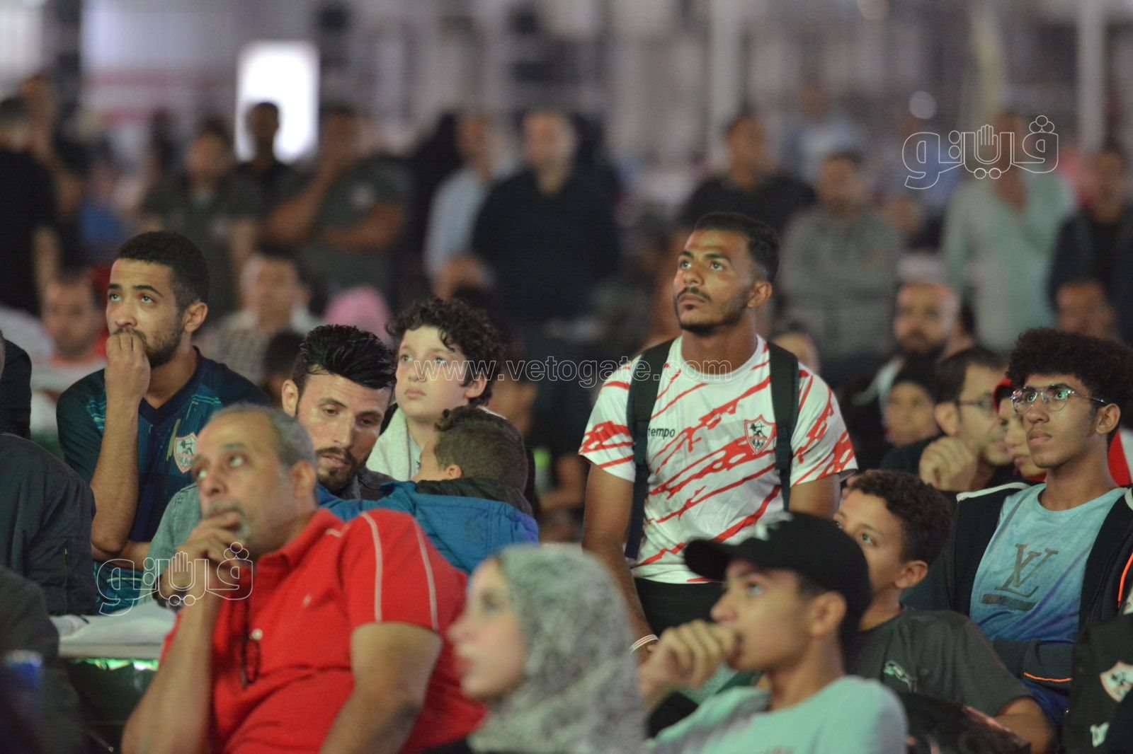  القلق يسيطر على جمهور القلعة البيضاء  (18)