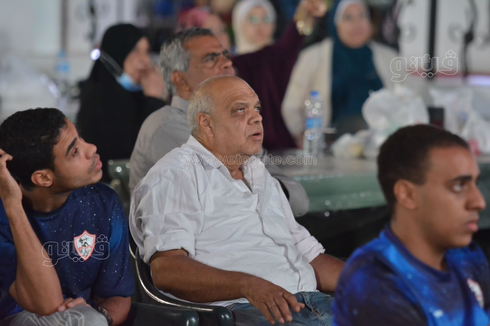  القلق يسيطر على جمهور القلعة البيضاء  (13)