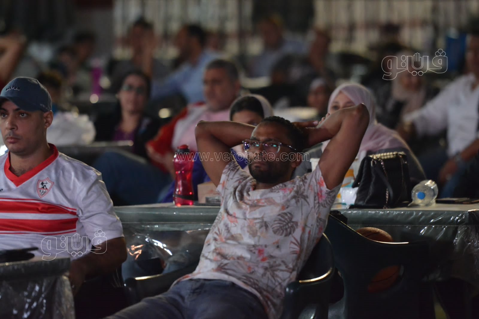  القلق يسيطر على جمهور القلعة البيضاء  (2)