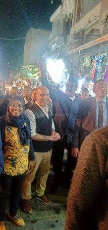  رئيس دولة فنزويلا يزور شارع المعز لدين الله الفاطمي (5)