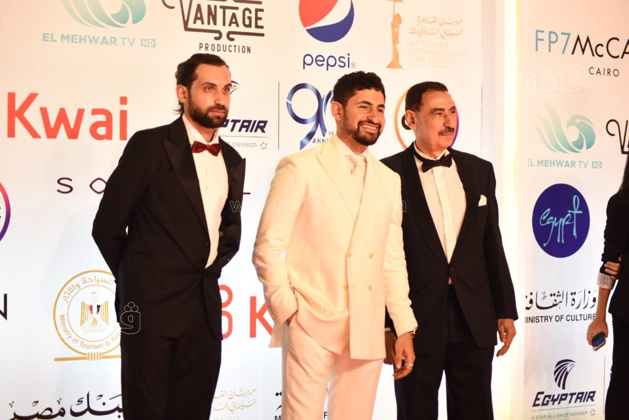 إطلالات شبابية تخطف الأنظار في ختام القاهرة السينمائي (12)