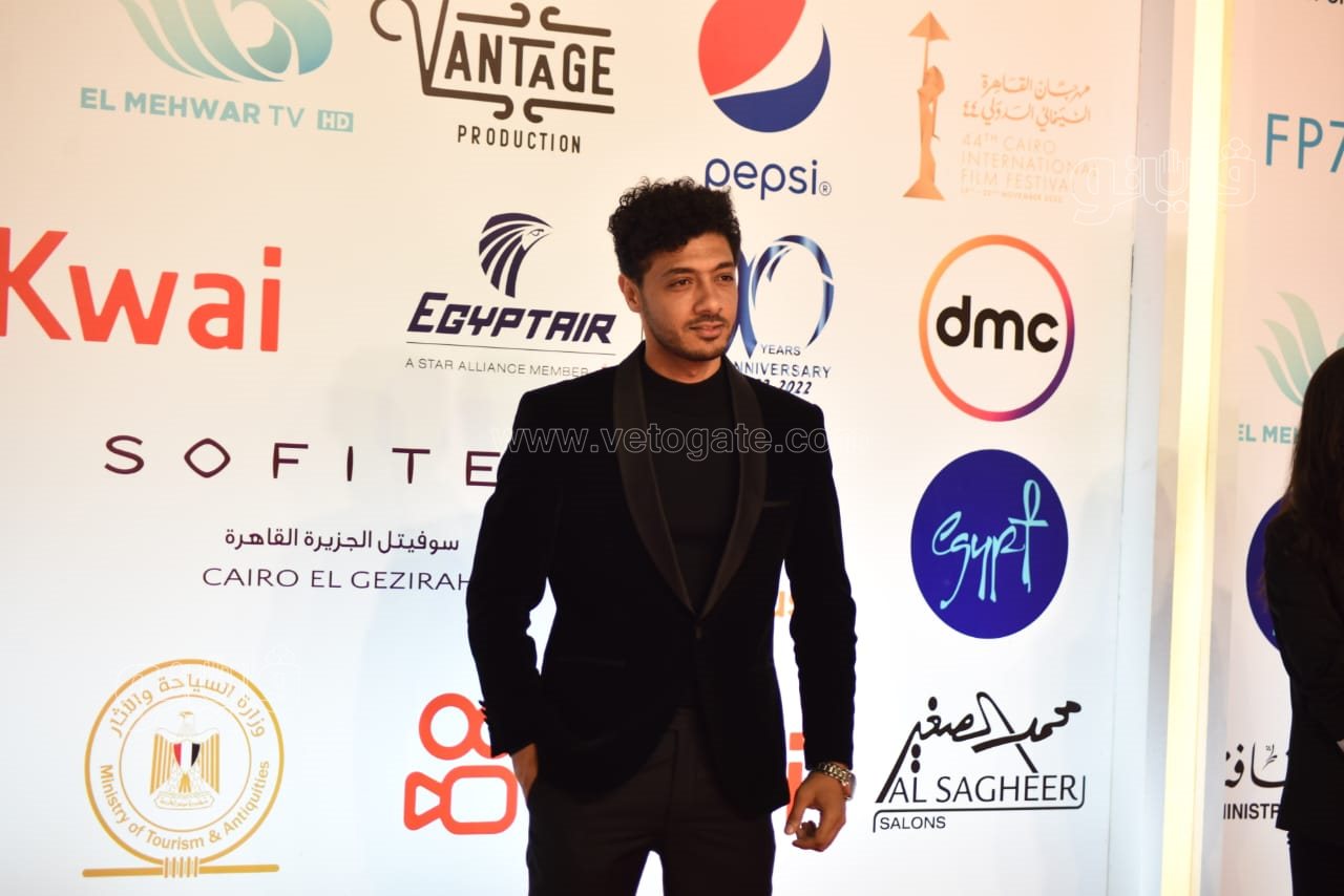إطلالات شبابية تخطف الأنظار في ختام القاهرة السينمائي (14)