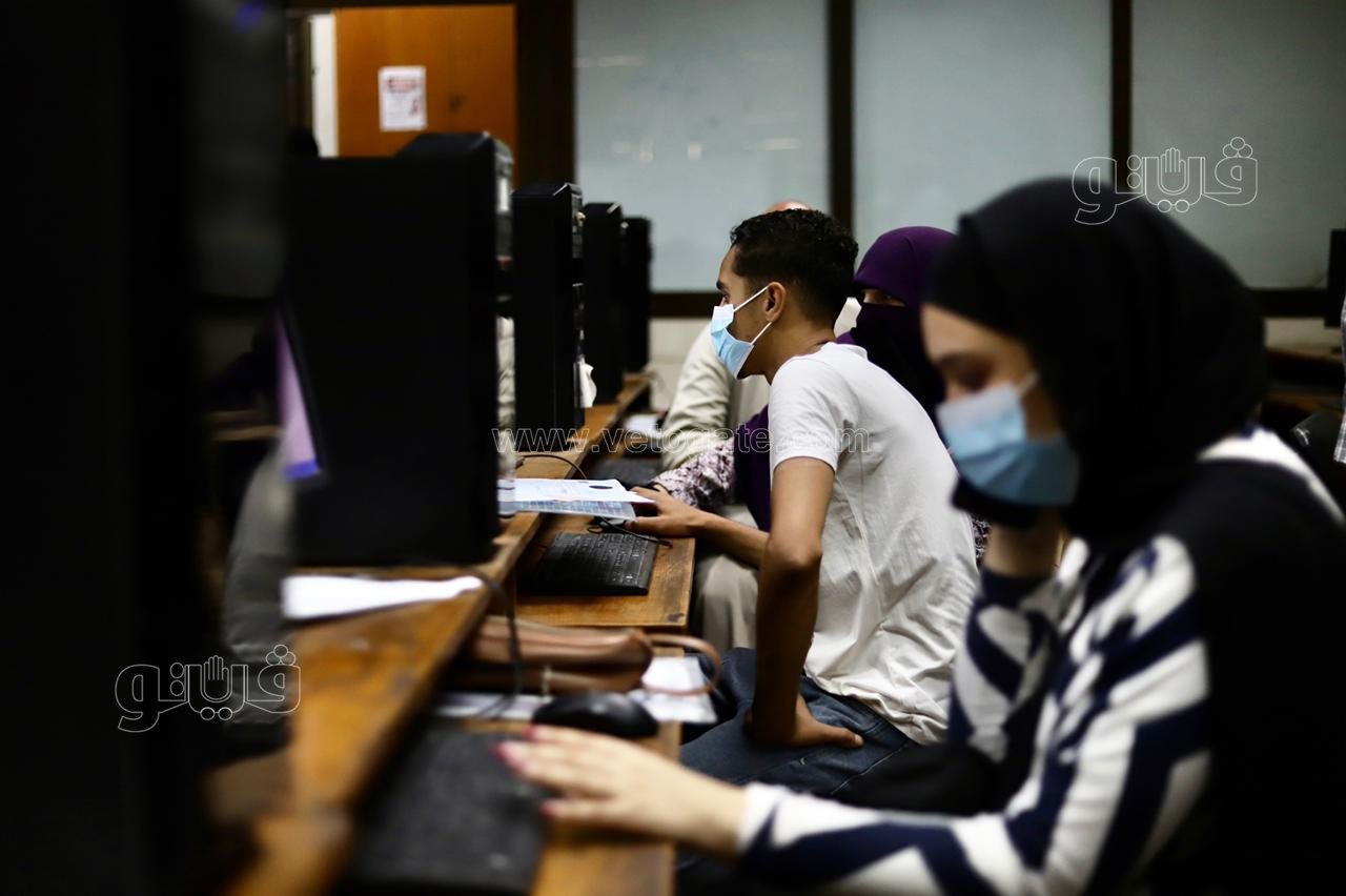 توافد طلاب الثانوية على معامل تنسيق جامعة القاهرة بأول أيام المرحلة الثانية (11)